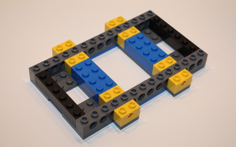 \"LEGO