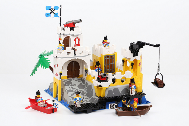 \"16675624918_9ec18e6111_c\"