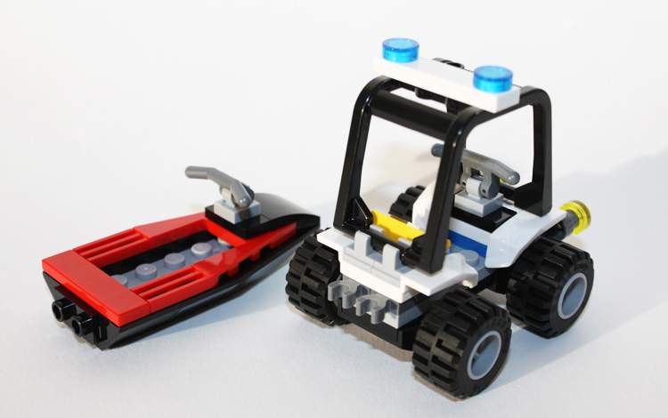 \"LEGO_City_starter_set_60127_08\"