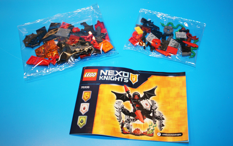 \"LEGO_Nexo_Knights_Ultimate_Lavaria_70335_04\"