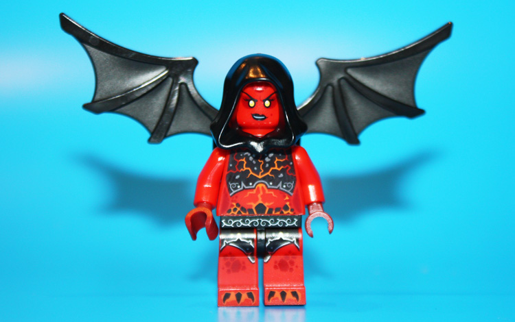 \"LEGO_Nexo_Knights_Ultimate_Lavaria_70335_05\"