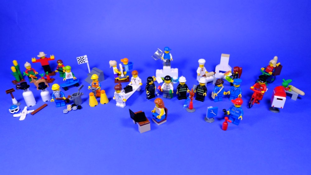 LEGO Education 9348 Community Minifigure Set review