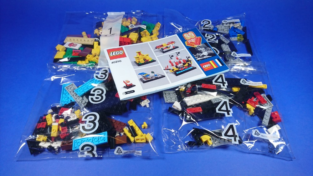 LEGO 40290 60 Years of the LEGO Brick review