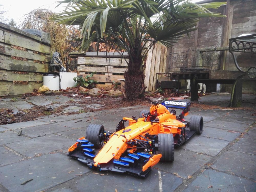 MCL 33 (McLaren 33 F1)