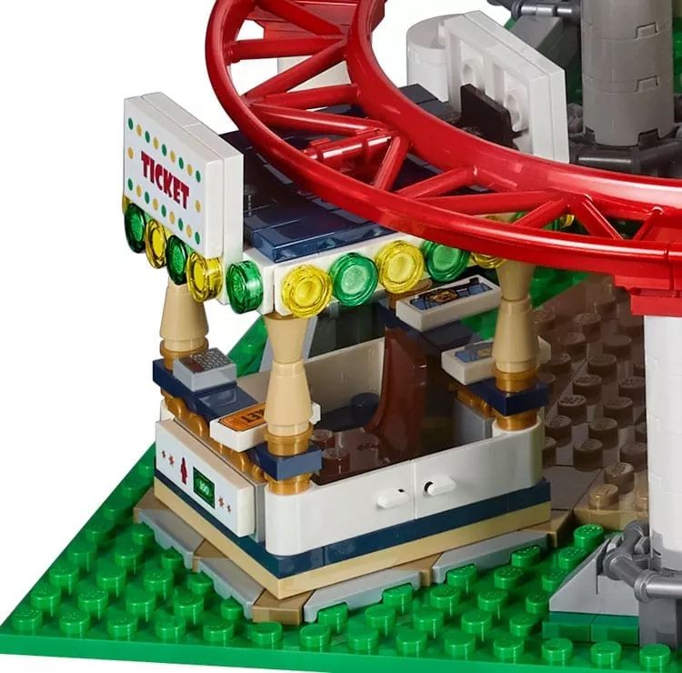 LEGO Creator Expert 10261 Roller Coaster