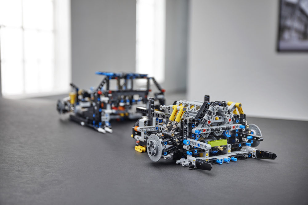 LEGO Technic 42083 Bugatti Chiron