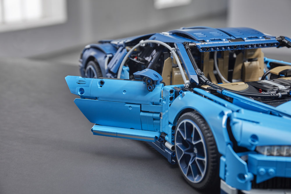 LEGO Technic 42083 Bugatti Chiron