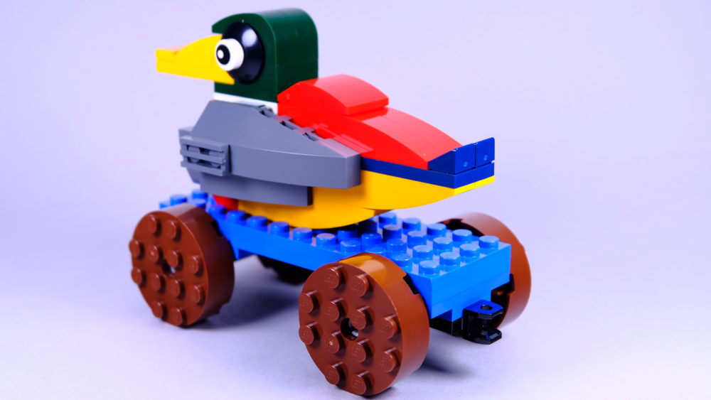 LEGO 6258620 Classic Wooden Duck