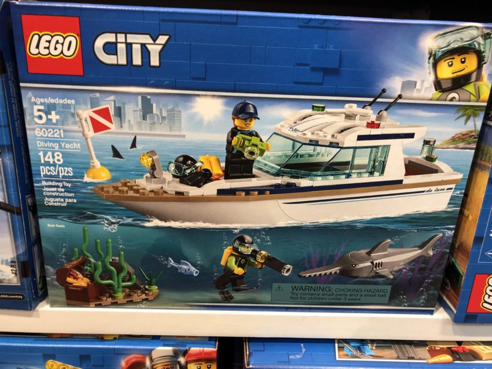 LEGO City 60221 Diving Yacht