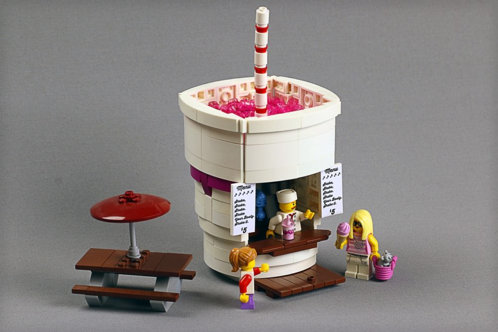 LEGO Ideas Food Stand Diners