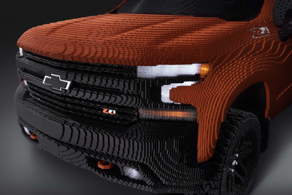 Levensgrote LEGO Silverado