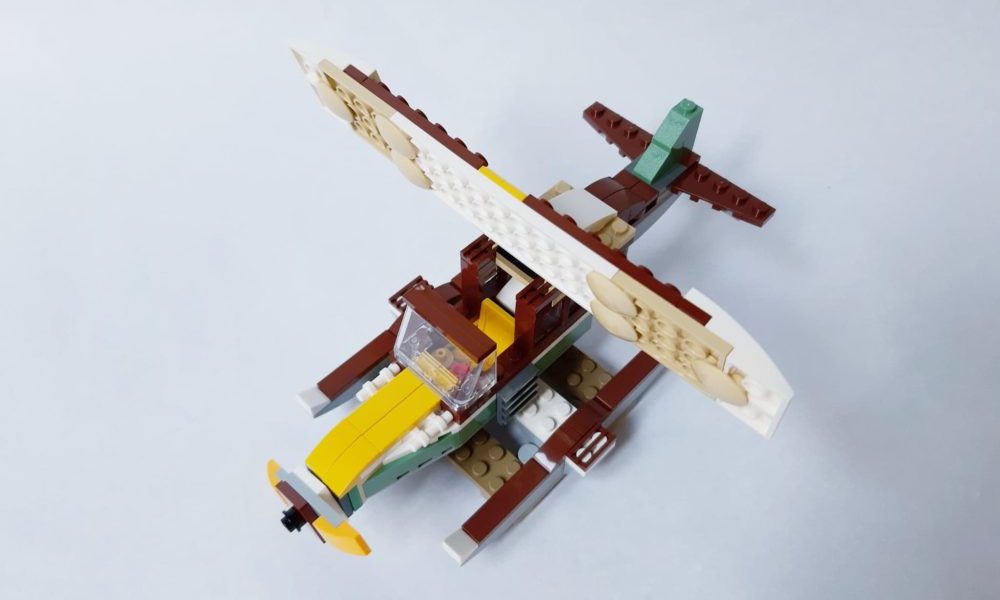 LEGO Creator 31093 Riverside Houseboat