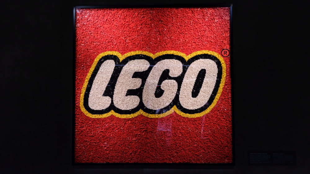 LEGO logo LEGO House