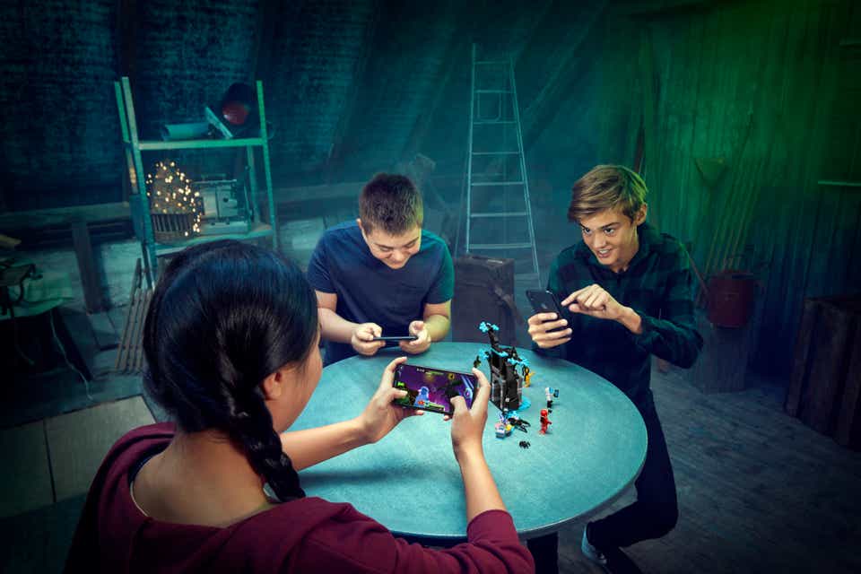 LEGO Hidden Side Multiplayer 2020