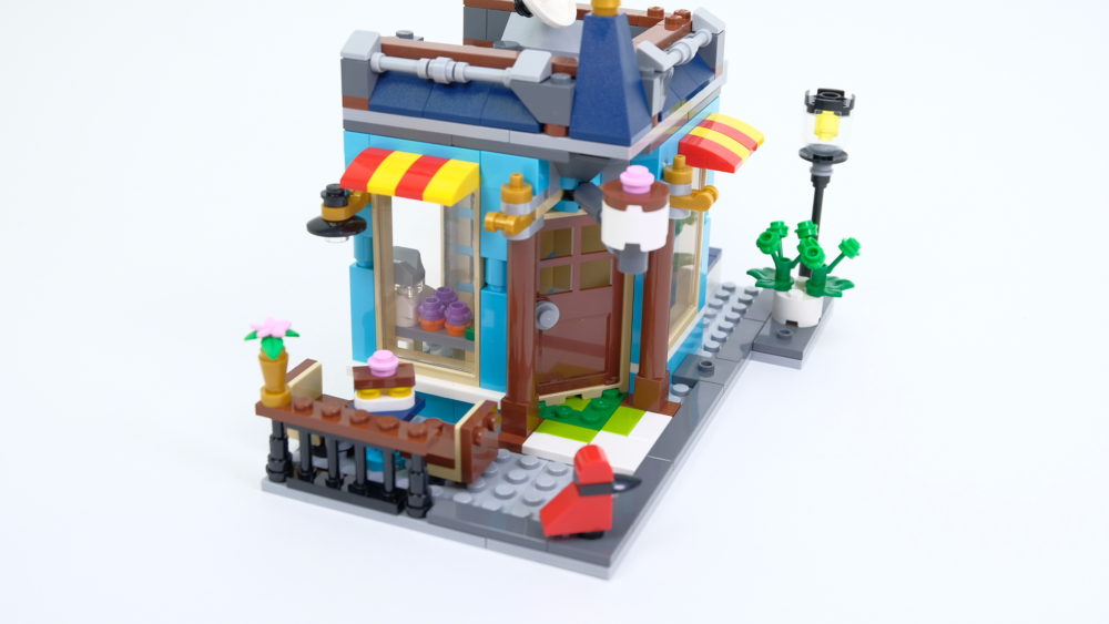 LEGO Creator 31105 Townhouse Toy Store