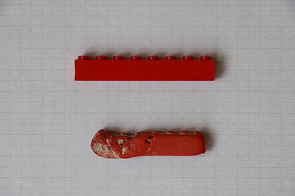 Afbraak LEGO steentje neemt 1300 jaar in beslag