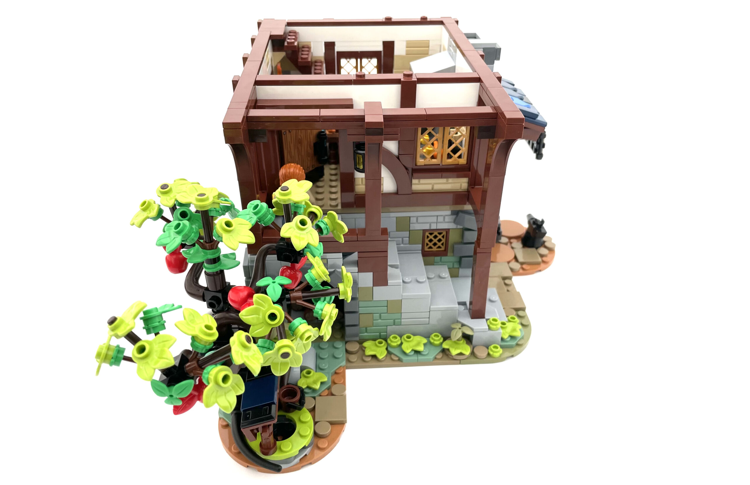 LEGO Ideas 21325 Medieval Blacksmith
