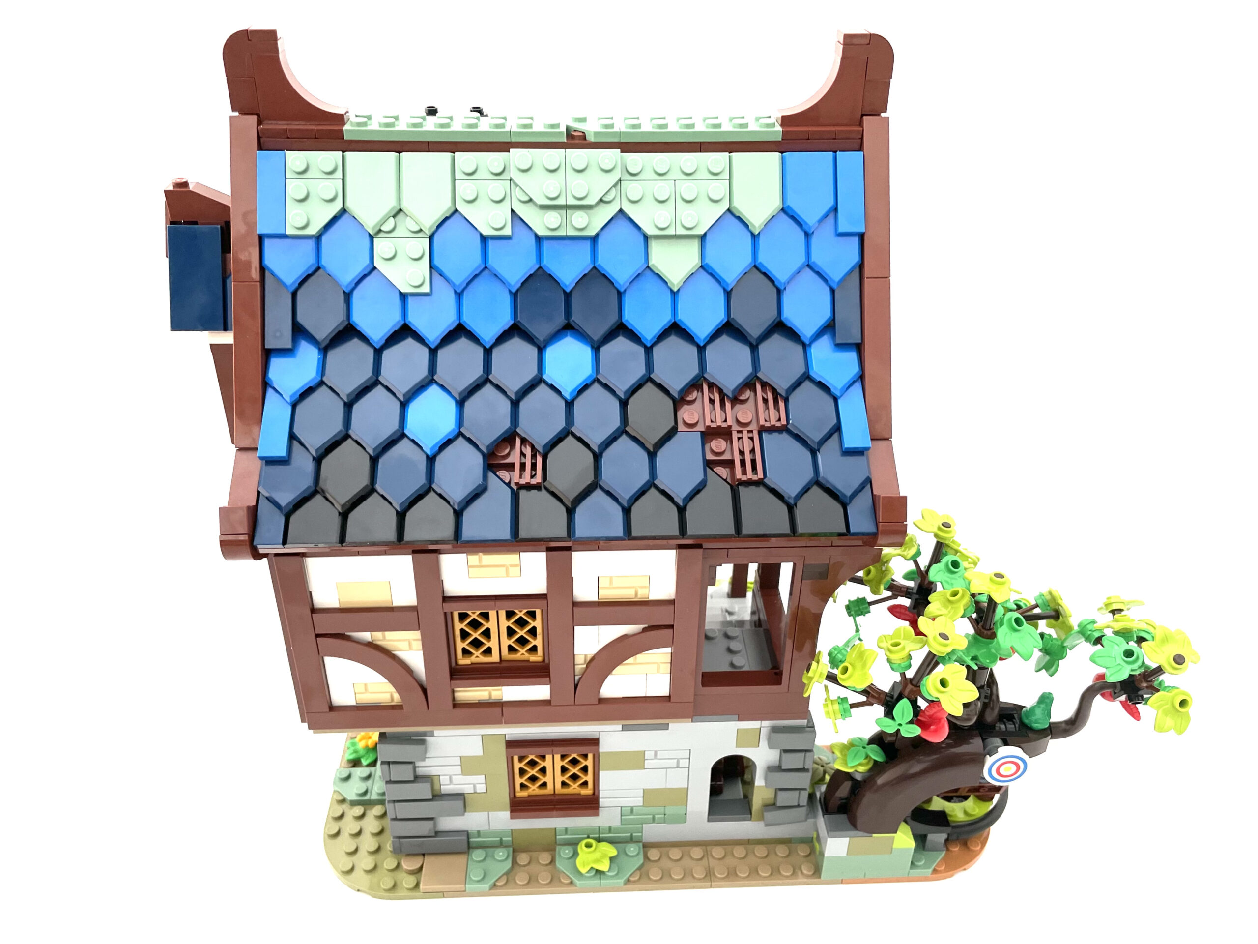 LEGO Ideas 21325 Medieval Blacksmith