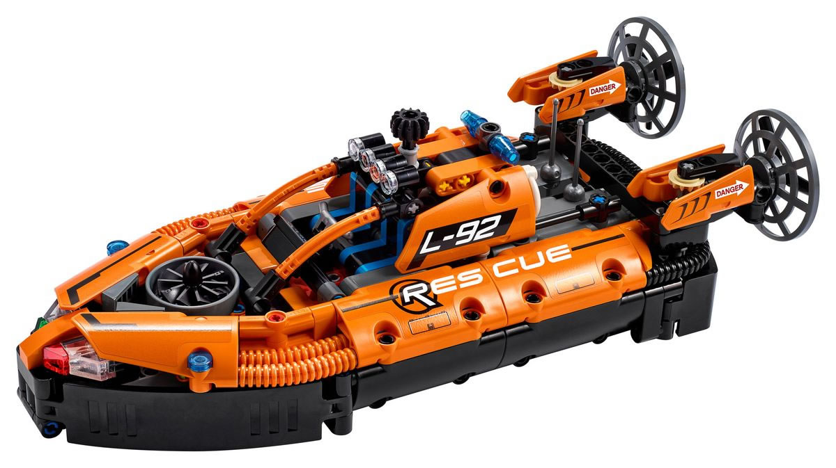 LEGO Technic 42120 Rescue Hovercraft (4)