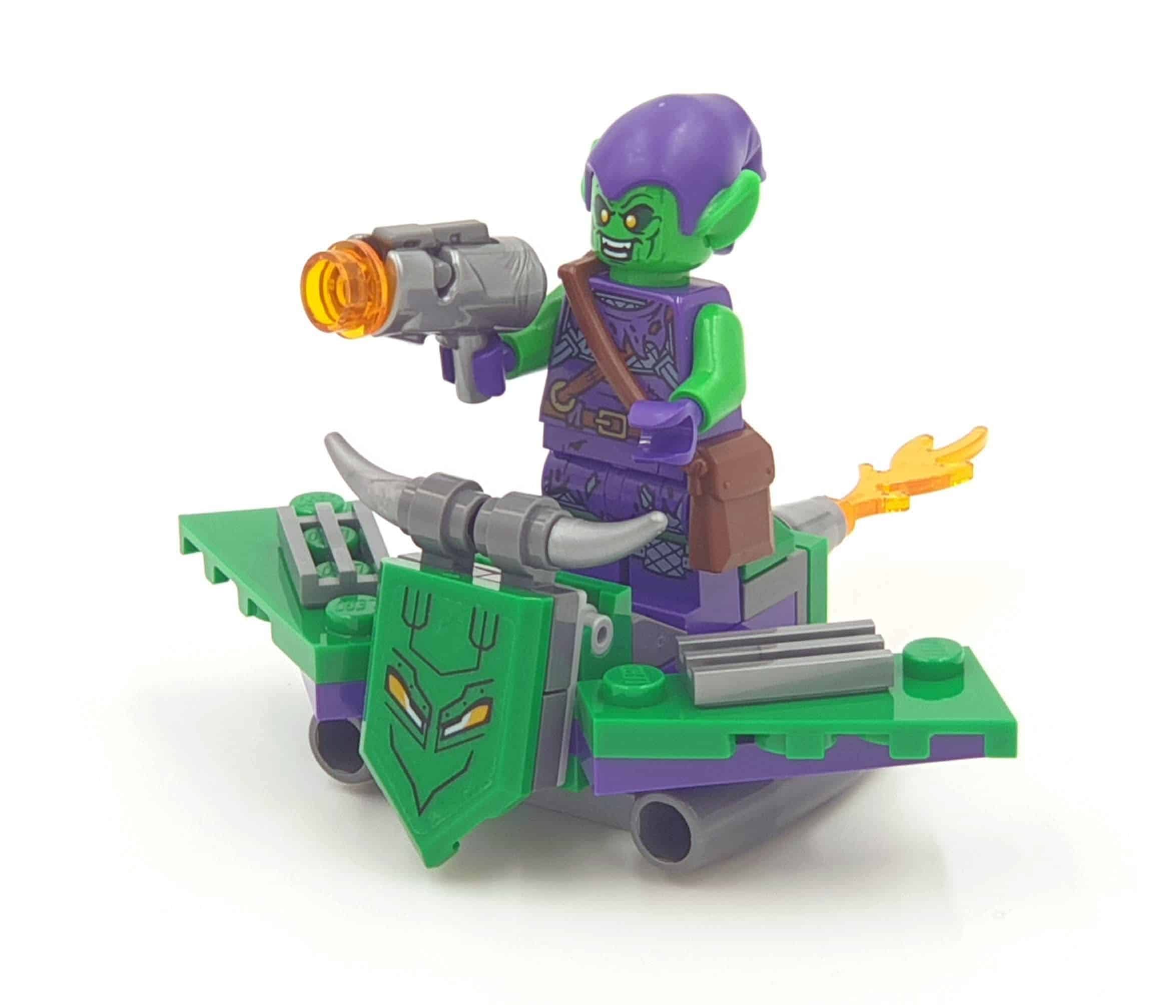 LEGO 76175 Attack on the Spider Lair 