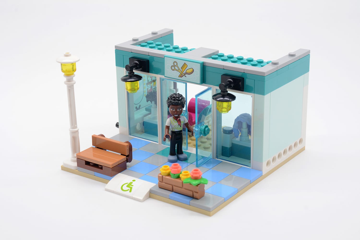 LEGO Friends 41704 Main Street Building