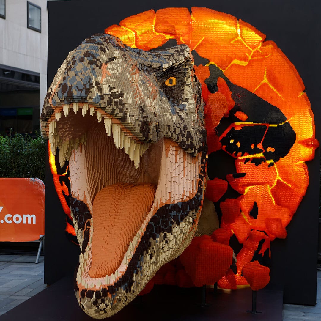 LEGO T. rex beeld van 200.000 steentjes