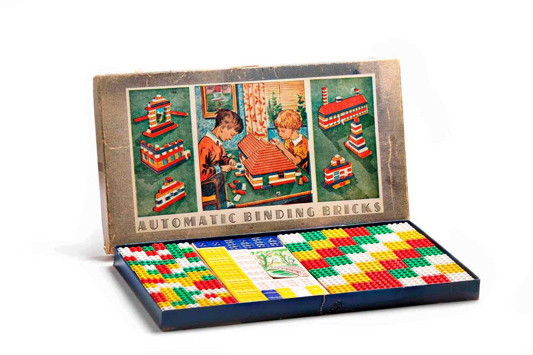 automatic binding bricks