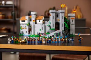 lego 10305 lion knight’s castle (6)