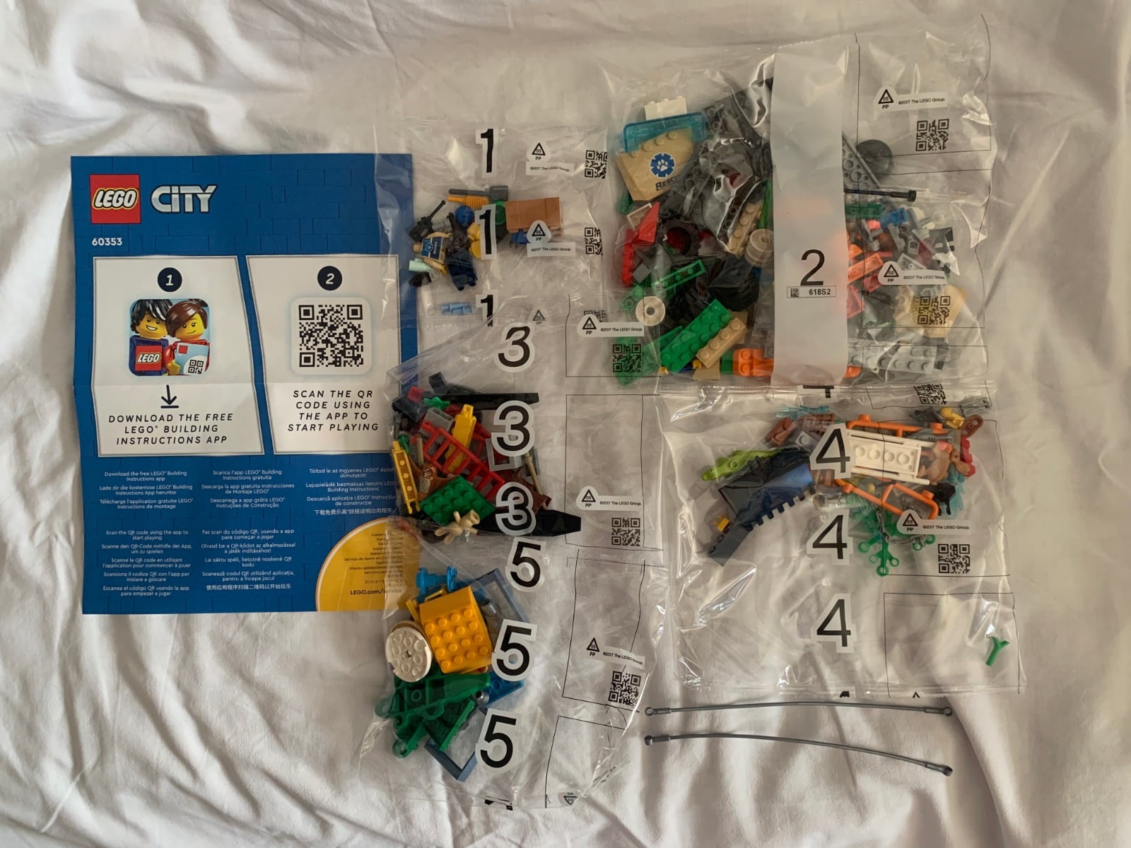 lego city 60353 wild animal rescue missions (2)