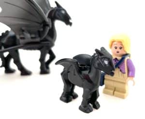 LEGO Harry Potter 76400 Hogwarts Carriage and Thestrals