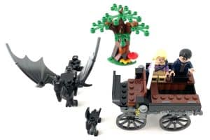 LEGO Harry Potter 76400 Hogwarts Carriage and Thestrals