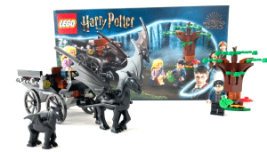 LEGO Harry Potter 76400 Hogwarts Carriage and Thestrals
