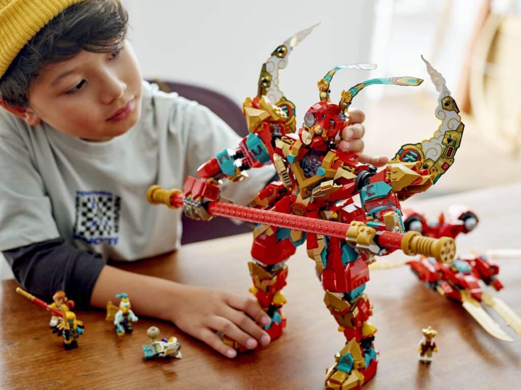 lego monkie kid 80045 monkey king ultra mech