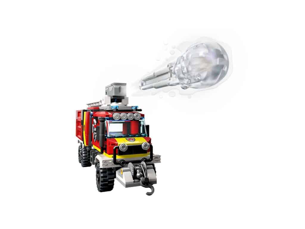 lego city 60374 fire brigade command vehicle (6)