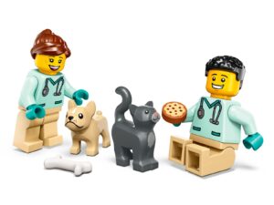lego city 60382 animal rescue car (5)