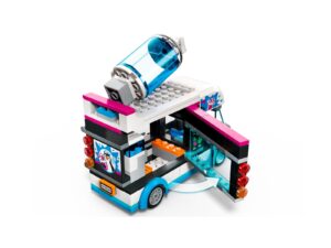 lego city 60384 slush ice cream truck (4)
