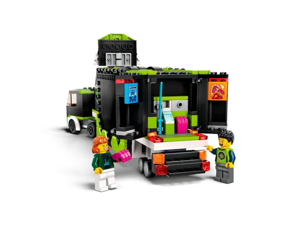 lego city 60388 gaming tournament truck (4)