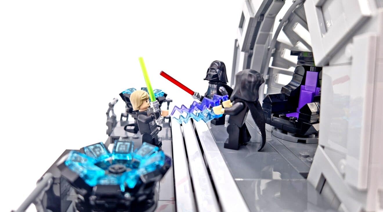 [Review] LEGO Star Wars 75352 Emperor’s Throne room Diorama - 13 in een