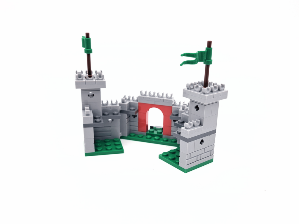 lego 6487473 buildable grey castle (4)