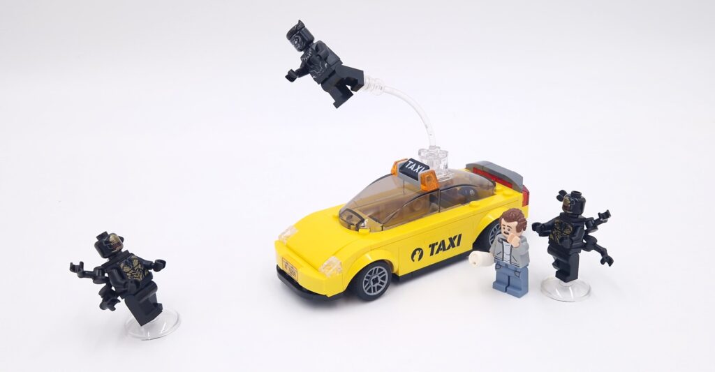 lego 6487481 marvel taxi 14
