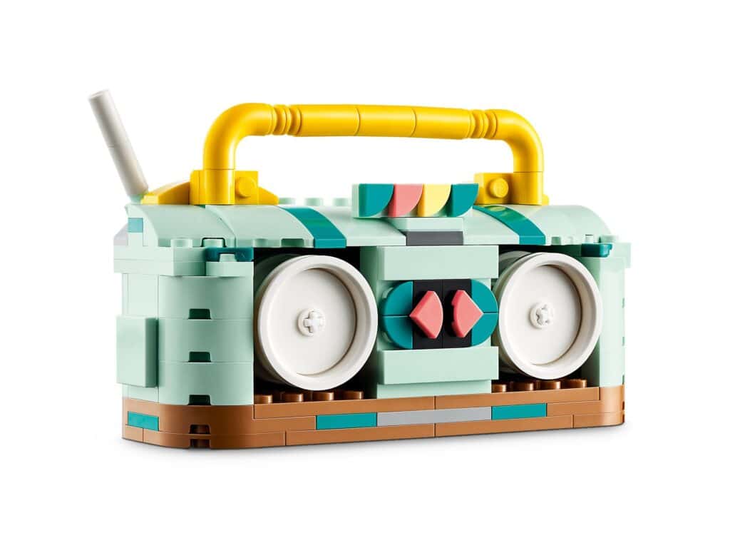 lego creator 31148 retro roller skate (7)