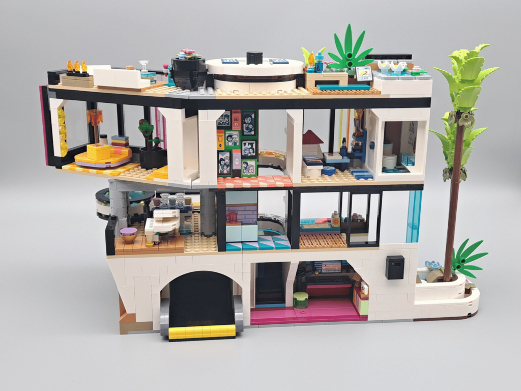 lego friends 42639 andrea's modern mansion (2)