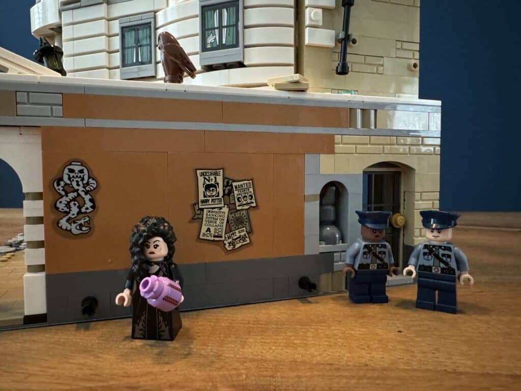 lego harry potter 76417 gringotts wizarding bank113