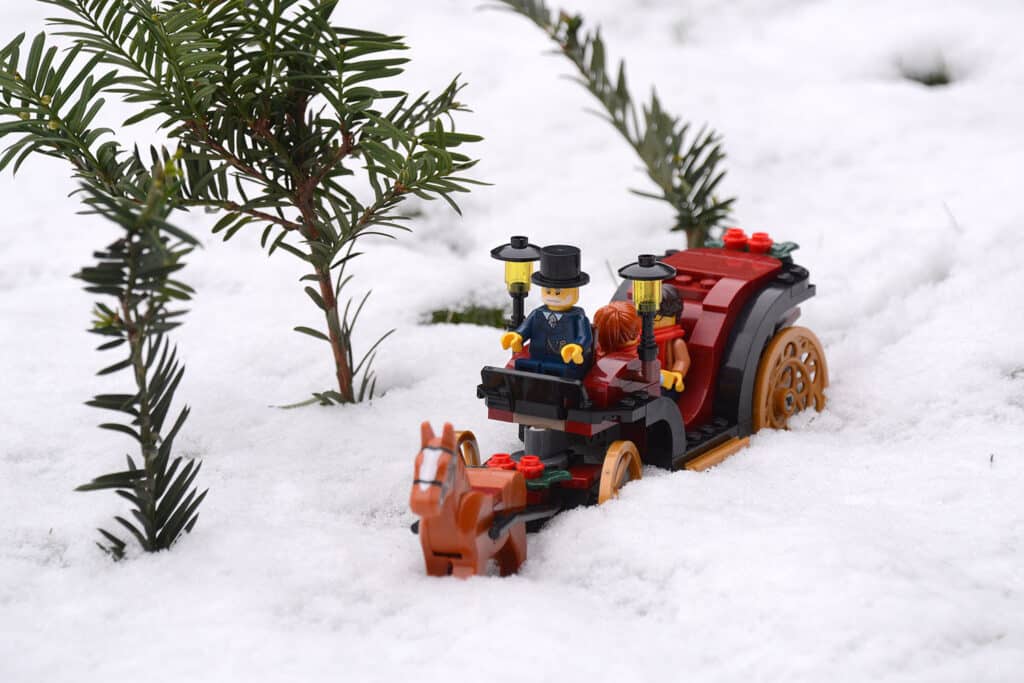 lego seasonal gwp 40603 wintertime carriage ride review (2)