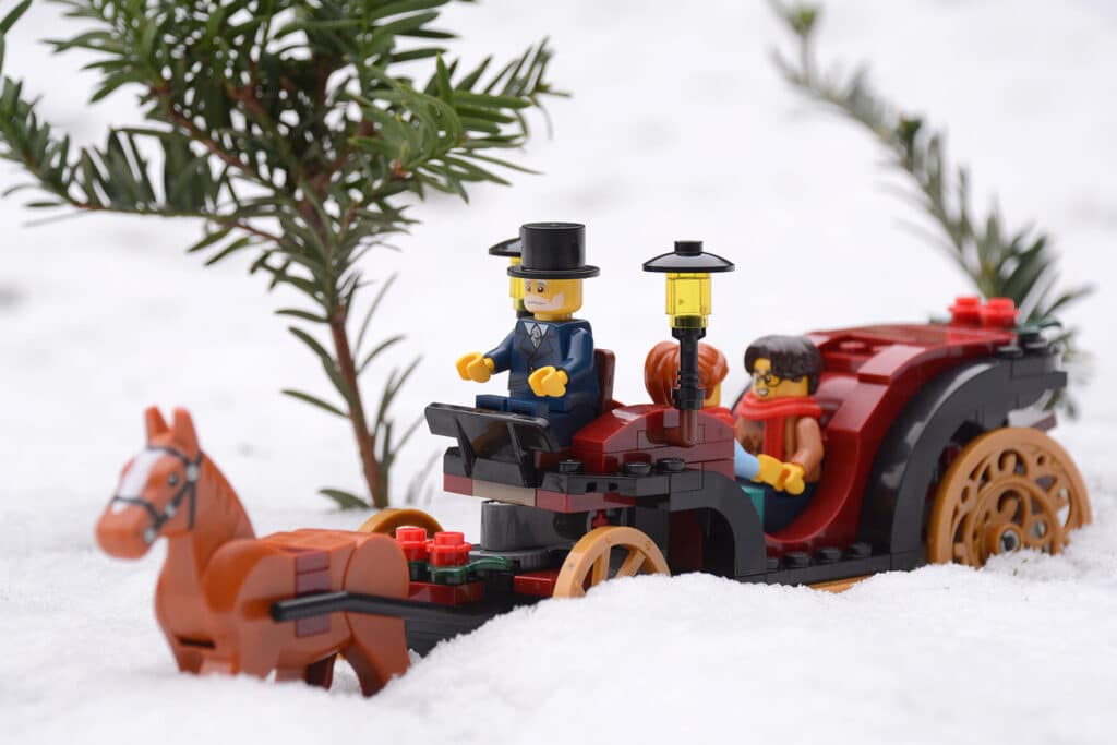lego seasonal gwp 40603 wintertime carriage ride review (3)