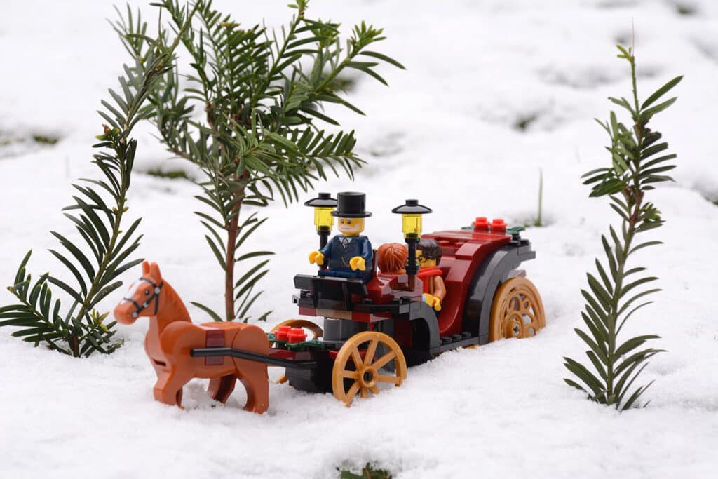 lego seasonal gwp 40603 wintertime carriage ride review (6)