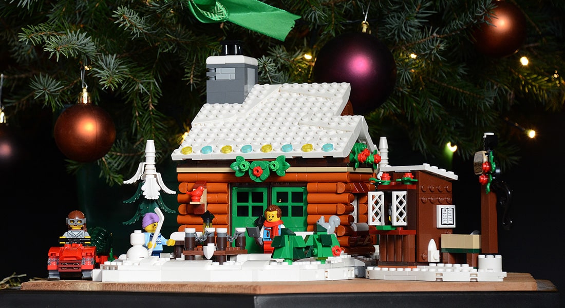 [RYS] LEGO 10325 Ice Skate Cabin – bouw dit hartverwarmende huisje aan het meer