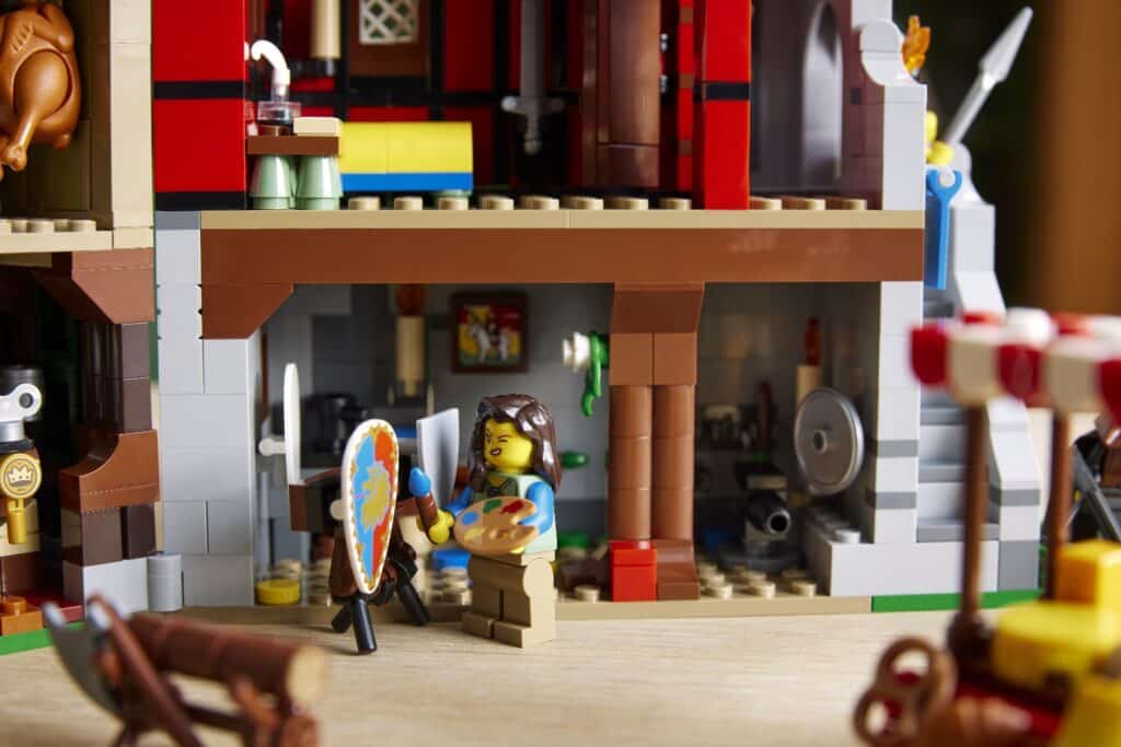 lego icons 10332 medieval town square lifestyle (11)