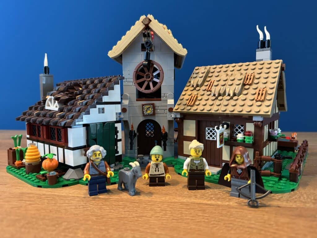 lego icons 10332 medieval town square00021
