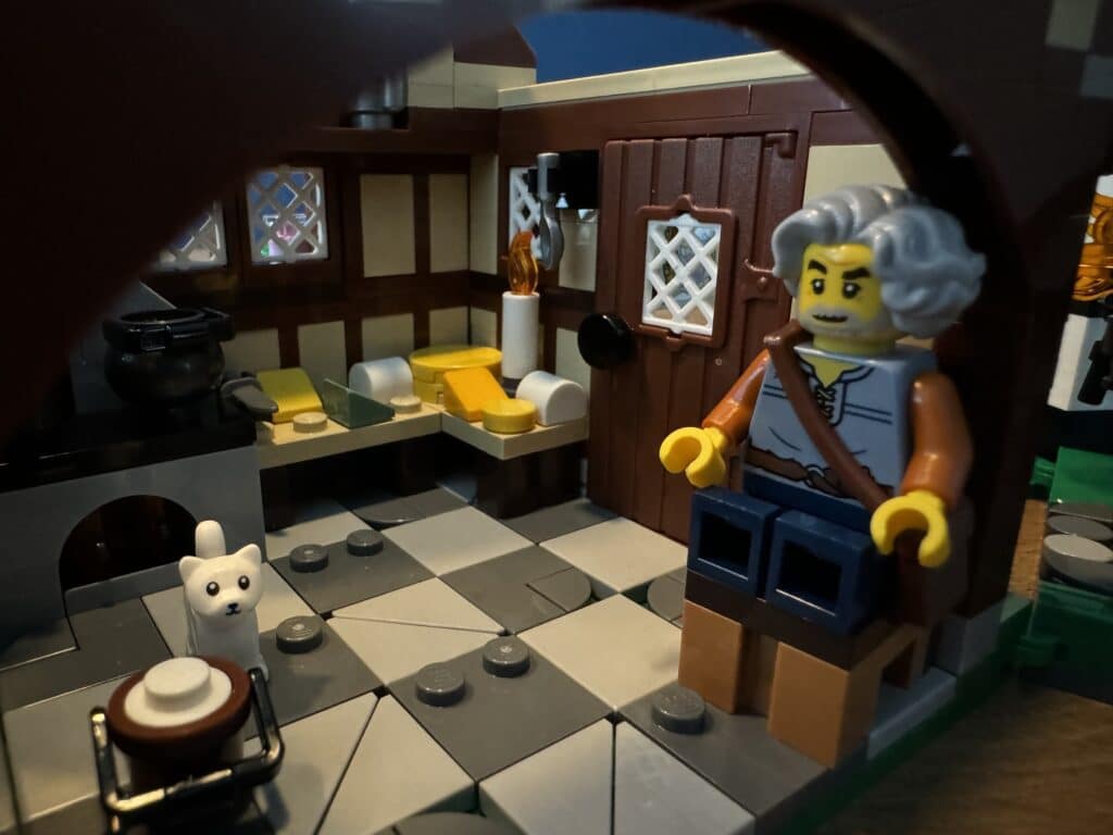 lego icons 10332 medieval town square00044